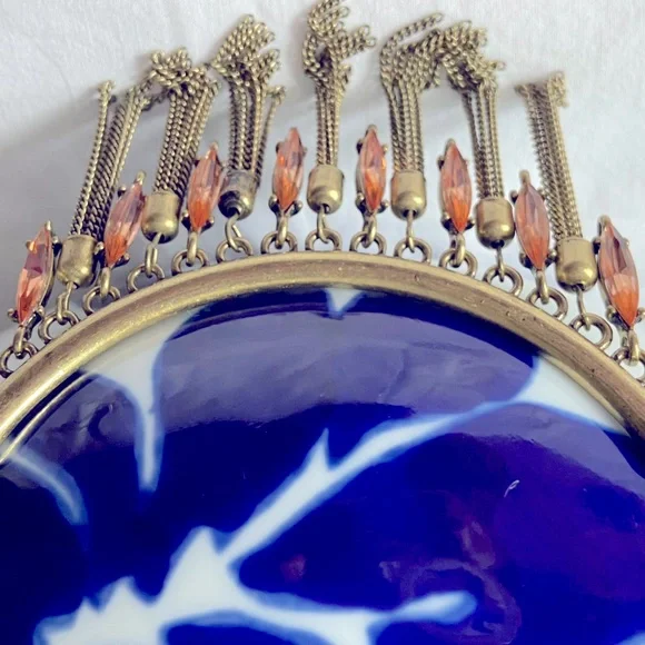 Two Statement Necklaces, Both Unmarked, Retro Costume Jewelry, 1 Gold & 1 Bronze - Picture 7 of 16